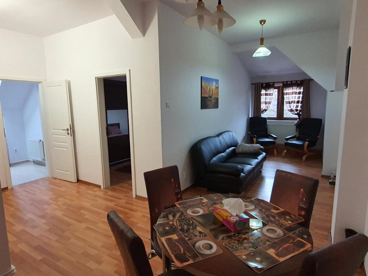 סיביו Diane'S Apartament מראה חיצוני תמונה
