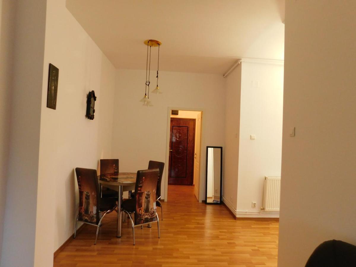 סיביו Diane'S Apartament מראה חיצוני תמונה